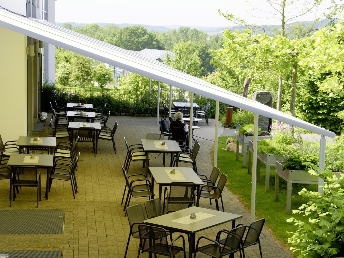 Seminarhotel In Der Manfred-Sauer-Stiftung Lobbach Ngoại thất bức ảnh